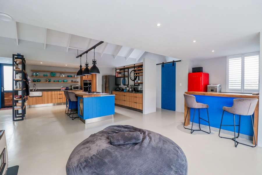 3 Bedroom Property for Sale in The Coves North West